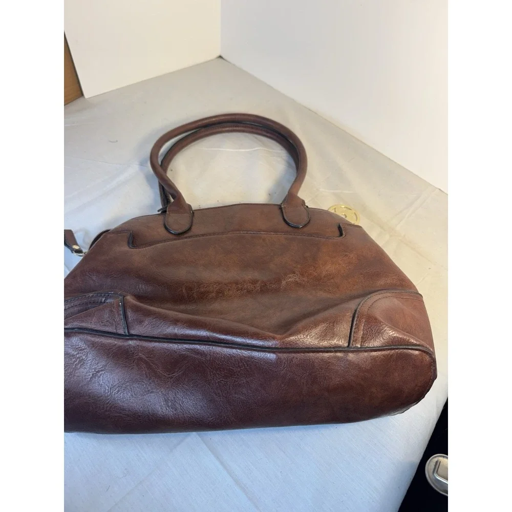 Bueno Brown Medium Leather Satchel Top Handle Bag Zip Inner  Pockets